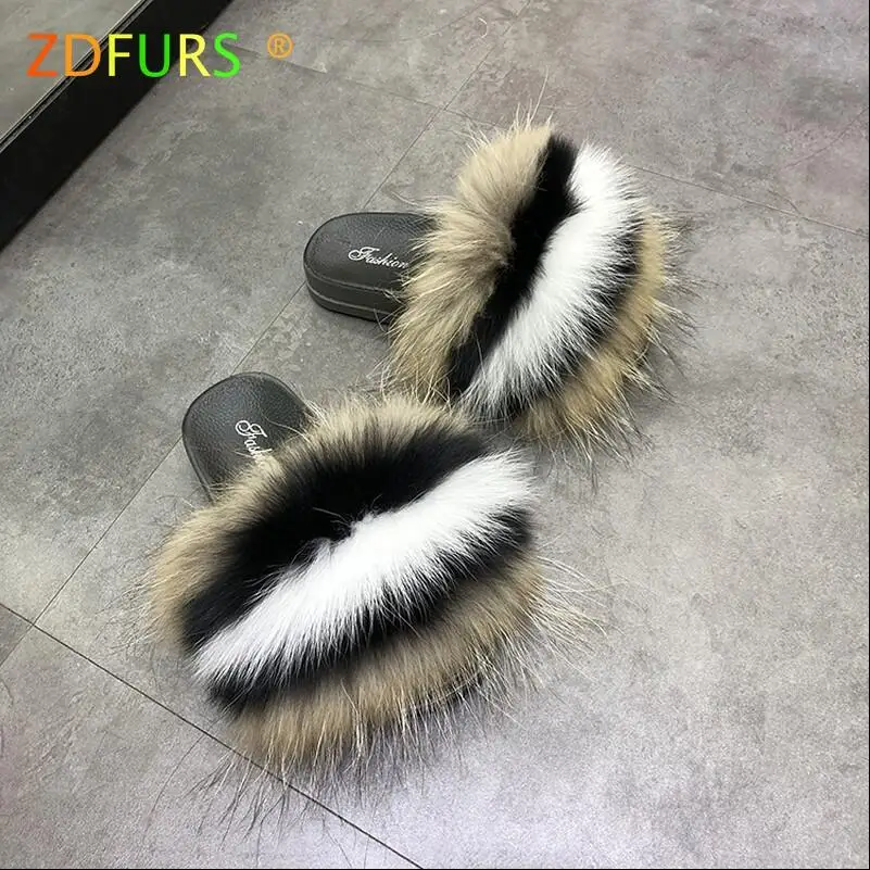 white black raccoon Лидер продаж; меховые тапочки; женские пушистые Ползунки с мехом; удобные летние туфли на плоской подошве; Милая женская обувь; модная подошва из ПВХ - Цвет: white black raccoon