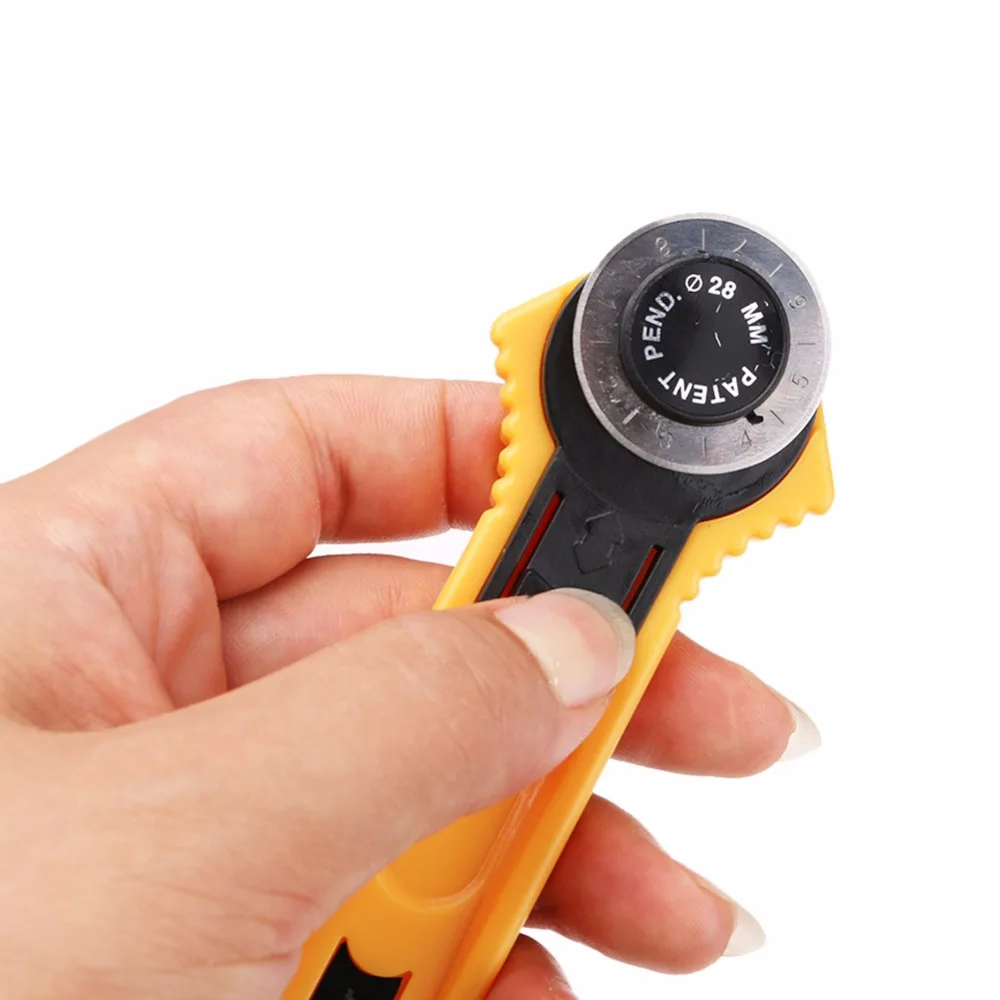 Желтое вращающееся лезвие для резания ткани и кожи 28 мм|Ножи| |