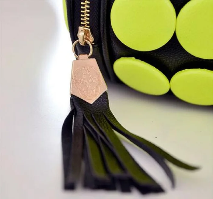 2017 летние роскошные женские плечевые мини-сумки на пуговицах с кисточками от