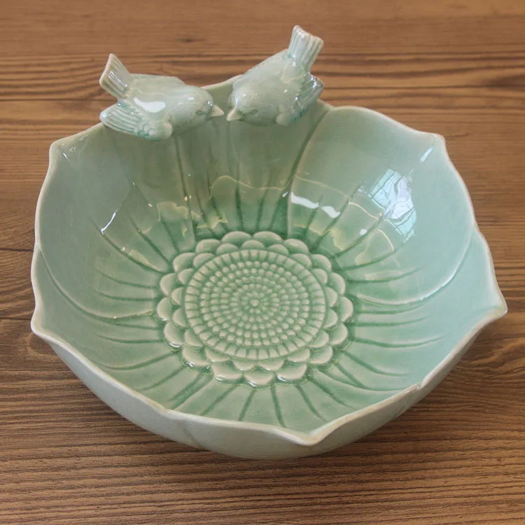 

European creative Ice crack fruit plate tea table ceramic fruit plate American garden decoration crafts wedding and moving gifts