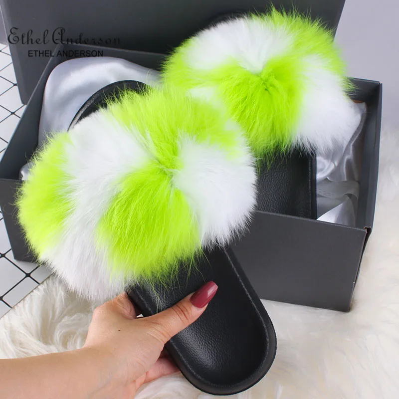 Apple Green White Top Selling Real Fur Slippers Slides Women Summer Plush Fox Flip Flops Holiday Fluffy Raccoon Fur Sandals Shoes - Цвет: Apple Green White
