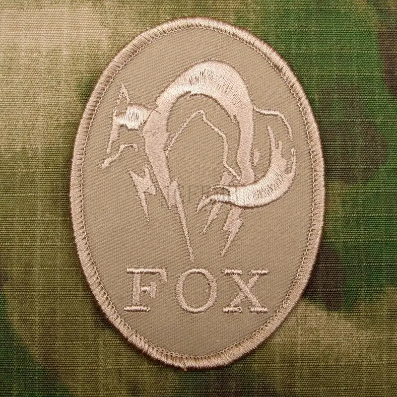 Tan MGS Лиса гончая специальная сила Группа призрак вышитые патч B3267 | Дом и сад