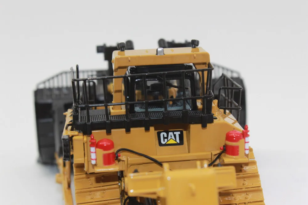 1:50 Масштаб металлические модели Caterpillar Cat D11T CD носит бульдозер трек-Тип трактор путем литья под давлением мастеров DM85567