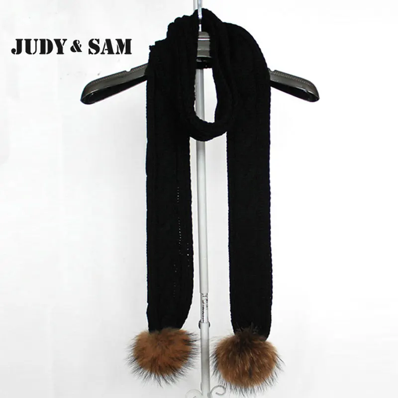 Женский теплный вязанный шарф с двумя помпонами из меха енота.|scarf beaded|scarf slidescarf