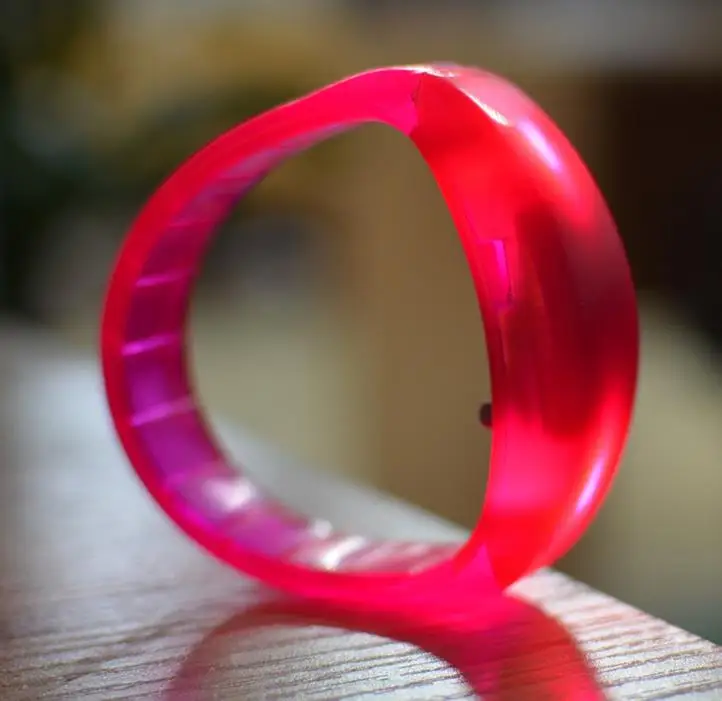 Мигающий светодиодный светящийся браслет со звуковым звуком и активированным