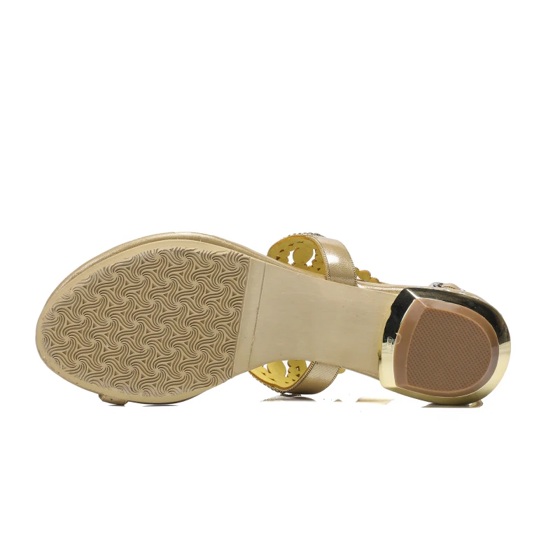 

Christia Bella Large Size Bohemian Style Flats Casual Style Shoes Summer Fashion Shoes Buckle Open Toe Flats Shoes New Shoes