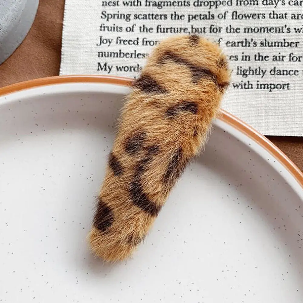 8 1 шт Для женщин Японии аксессуары для волос из ацетатного волокна Leopard плюшевая шпилька Заколки для волос Винтаж BB клипы Бобби заколки для девочек - Цвет: 8