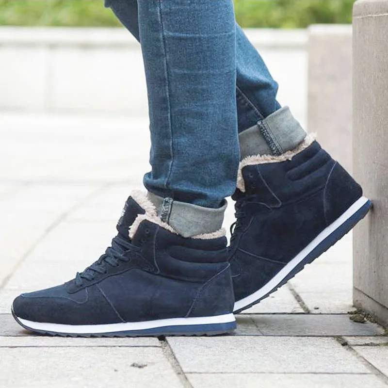 Мужские кожаные ботинки черные повседневные из флока с теплым мехом зимние