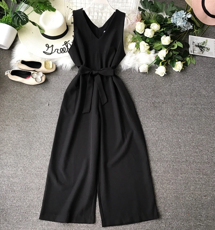 Женский комбинезон ALPHALMODA однотонный длиной до щиколотки с треугольным вырезом и