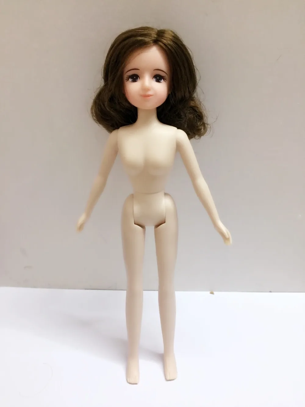 1/6 Licca голова с телом 25 см для продажи