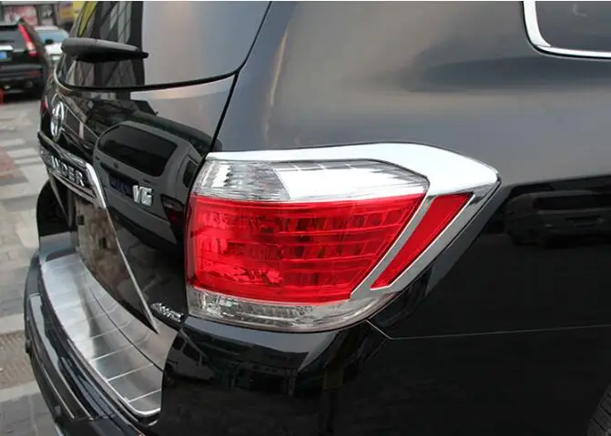 Накладка на задний светильник для Toyota Highlander 2012 2013 ABS хромированная 2 шт. |