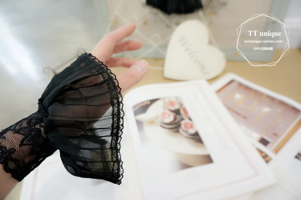 Fake Original Handmade False temperament lace organ floral horn palace wind white Black Chiffon Crest Collar Lace |