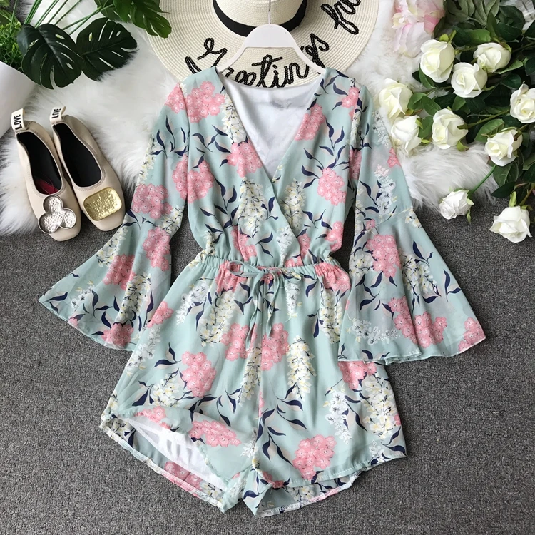 Цветочный короткий женский комбинезон с v-образным вырезом, пляжный Boho с принтом, с рюшами, сексуальный корейский элегантный шифоновый ромперы-туники, летний женский комбинезон