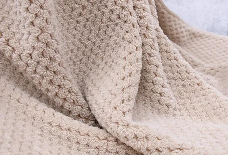 

ZHUO MO High quality pineapple beach towel 75*140cm Microfiber Bath towels for adults for home Super absorbent Bath Towels