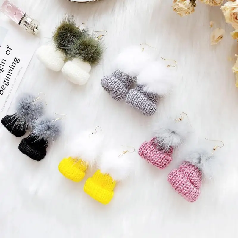 1 пара Новинка Для женщин Симпатичные Нечеткие Бал серьги мягкая зимняя вязаная
