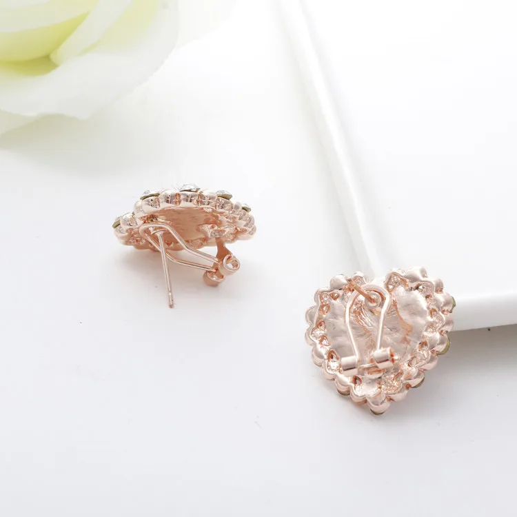 2014 New Design Fashion Jewelry alloy+rhinestone heart love Simple Stud Earrings For Women |je_002 |