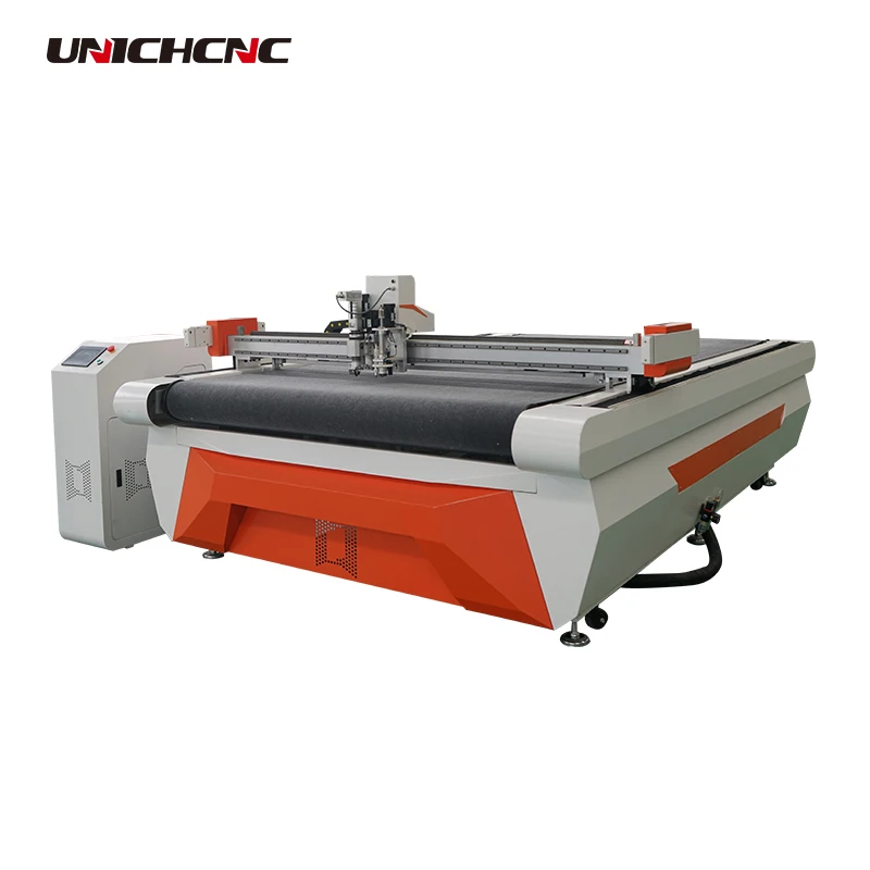 Автоматическая подача 1600*2500 мм cnc Осциллирующий нож для резки пенопласта |