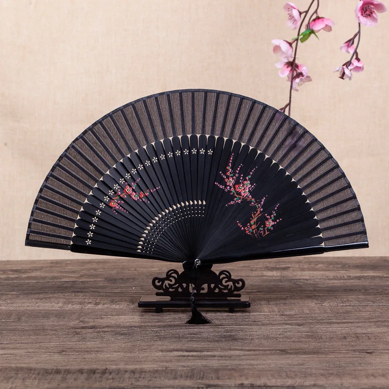 Китайский шелк поддержки широкого сбыта липких обувей подошв Красивые ретро