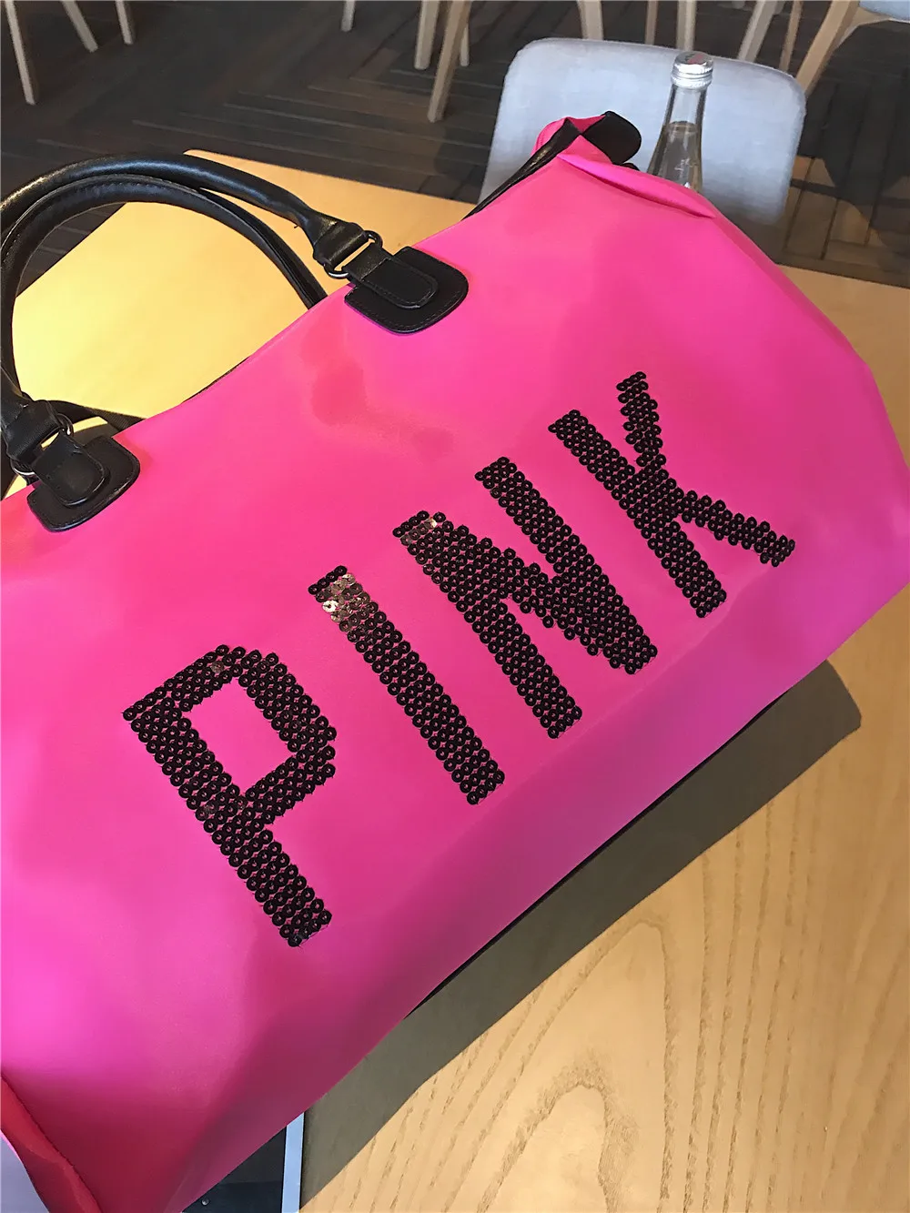 New Large Capacity red black Tote sports Bag Red Duffle Bag gym Bag Weekend Print Handbags for Women