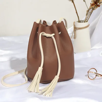 brown Модные женские туфли плечо сумка-мешок для девочек-подростков Малый Сумки с кисточкой мобильного телефона Crossbody сумка леди - Цвет: brown