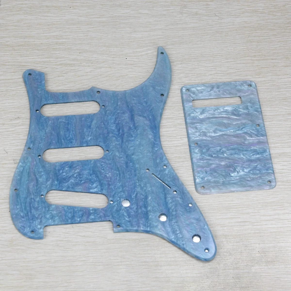 FLEOR Shell Color Guitar Pickguard SSS ST 11 Hole Pick Guard Scratchplate with Screws fit Style Electric Parts | Спорт и развлечения