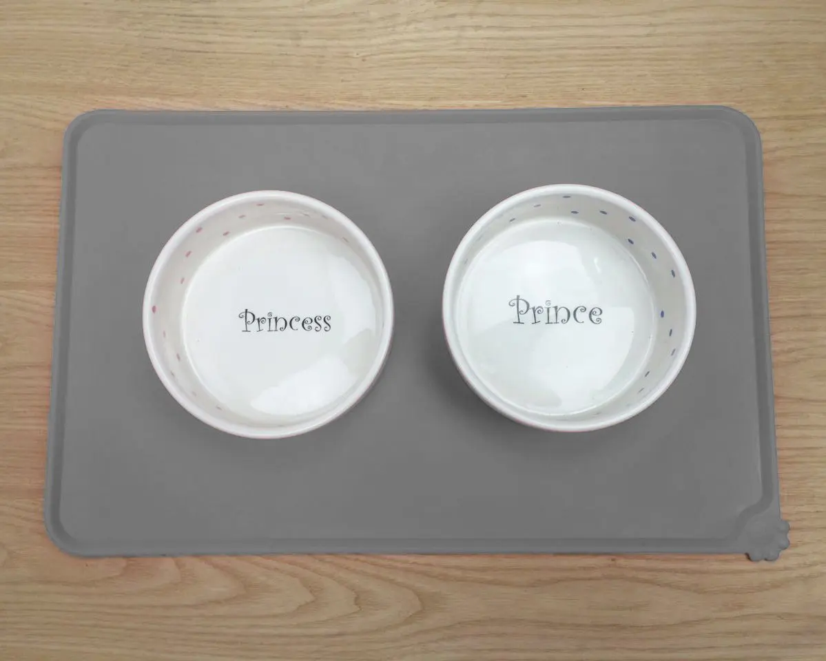 Водонепроницаемый нескользящий коврик для кормления домашних животных