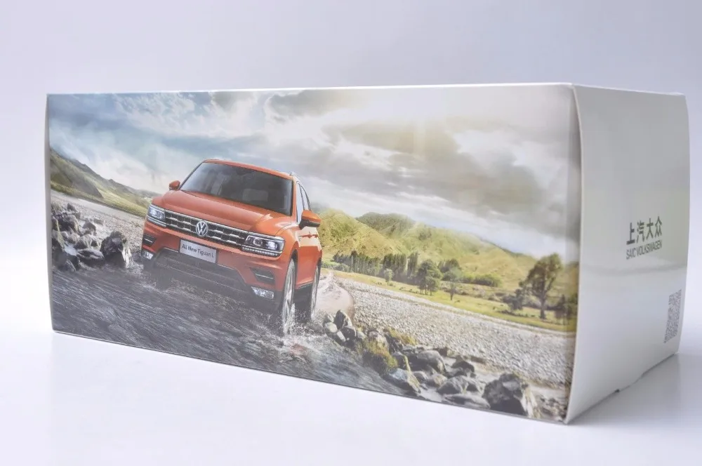 1:18 литая под давлением модель для Volkswagen VW Tiguan L Серебряный внедорожник игрушечный автомобиль миниатюрная Коллекция подарков