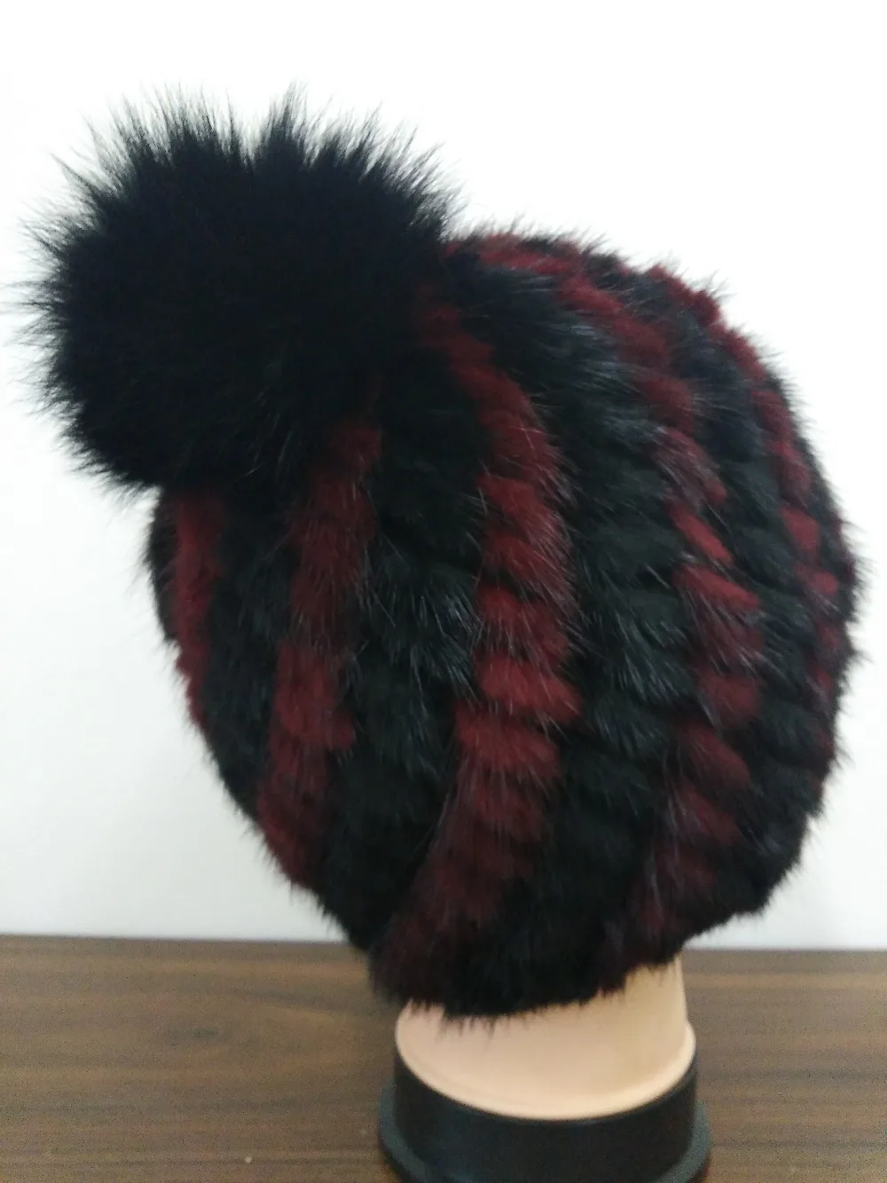 Женская шапка из натурального меха норки зимняя вязаная с лисьим мехом новая