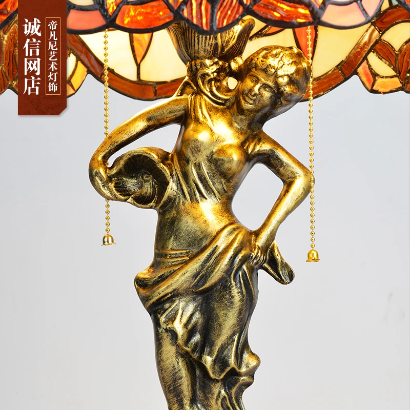 Настольная лампа Тиффани Классическая европейская Витражная в стиле барокко