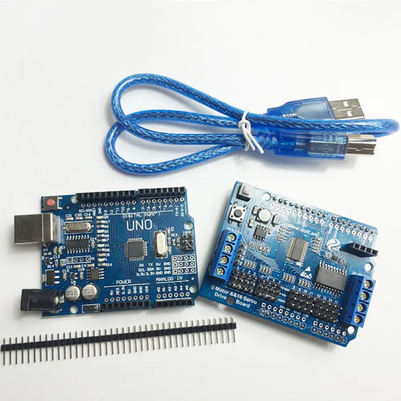 Управление гусеничным шасси танка с платой Arduino UNO R3 + щит привода мотора на
