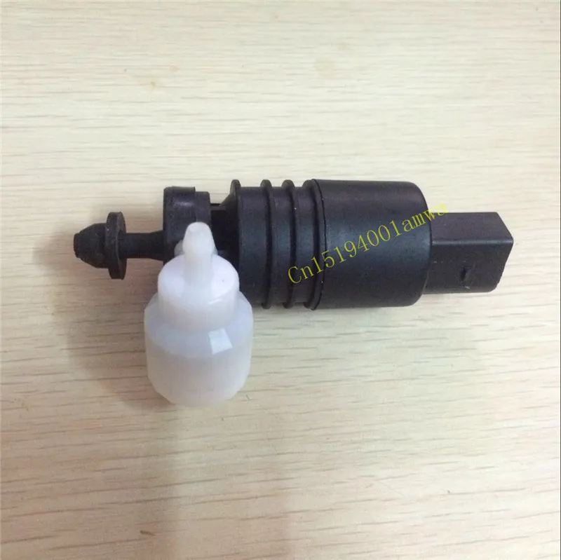 Электродвигателя стеклоочистителя Стеклоочиститель разбрызгиванием Воды насос