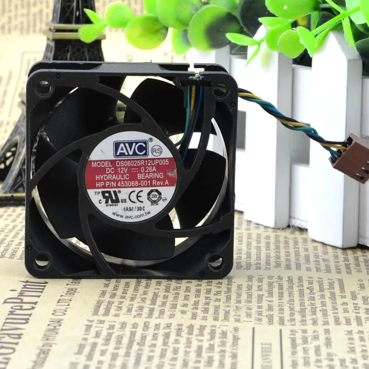 Новый оригинальный 6025 12V 0.26A четырехпроводной ШИМ контроль скорости DS06025R12UP005