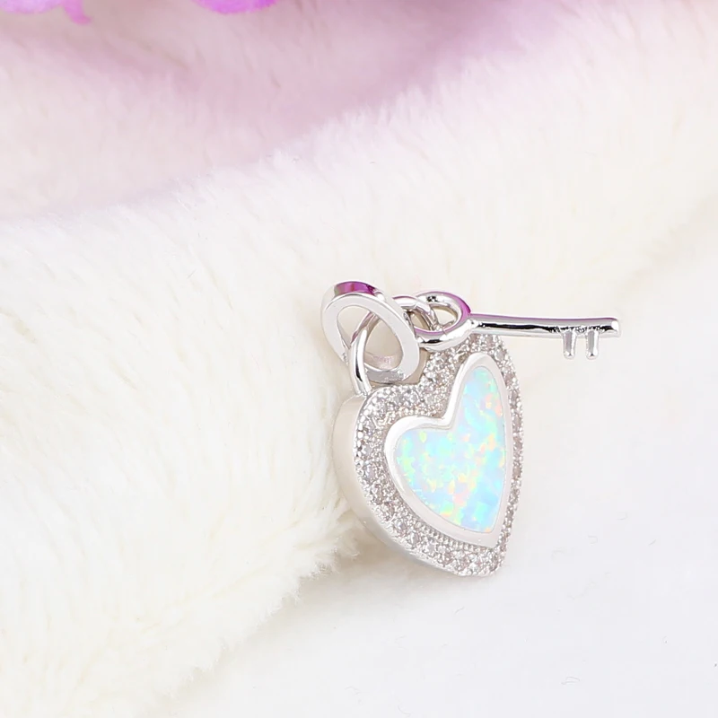 Дешевые модные изделия Сердце Ключевые Дизайн Белый огненный опал Серебро