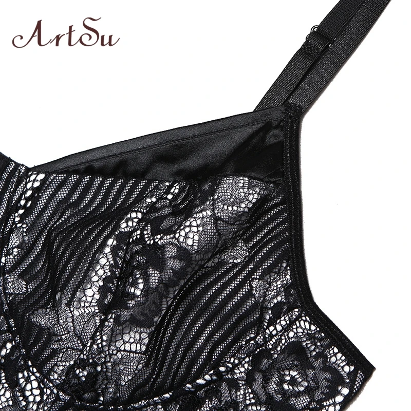 Женское атласное платье на тонких бретельках ArtSu винтажное облегающее шнуровке