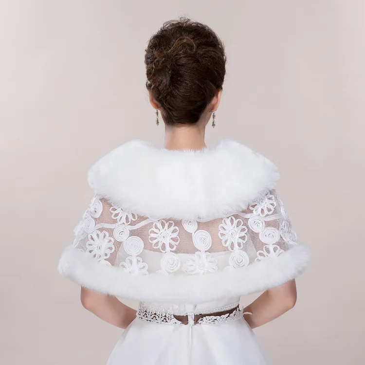 

New autumn and winter warm cape of rabbit wool