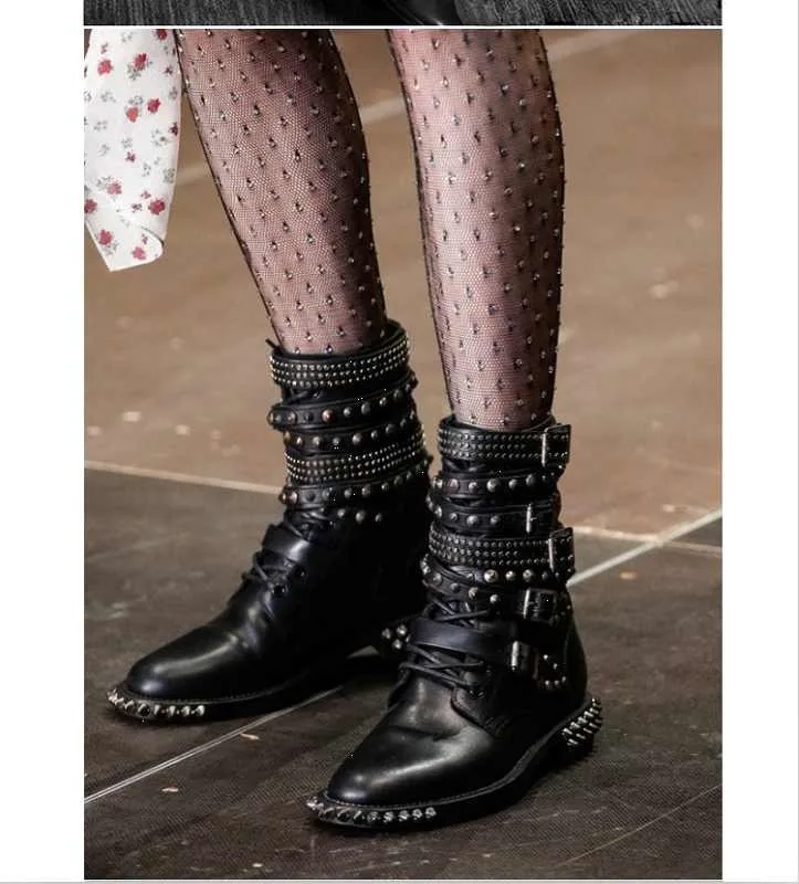 

New Women Winter Motorcycle Martin Boots Rivets Studded military Boots Lace Up Ankle Boots Cool Punk Shoes Women
