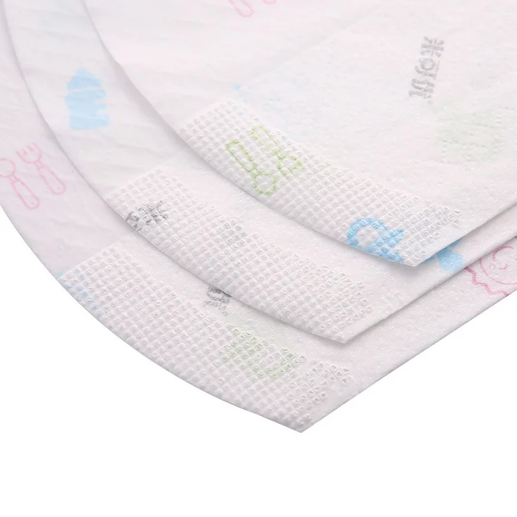 Children's disposable bib 20 pieces baby portable saliva towel cartoon print dinner pocket | Детская одежда и обувь