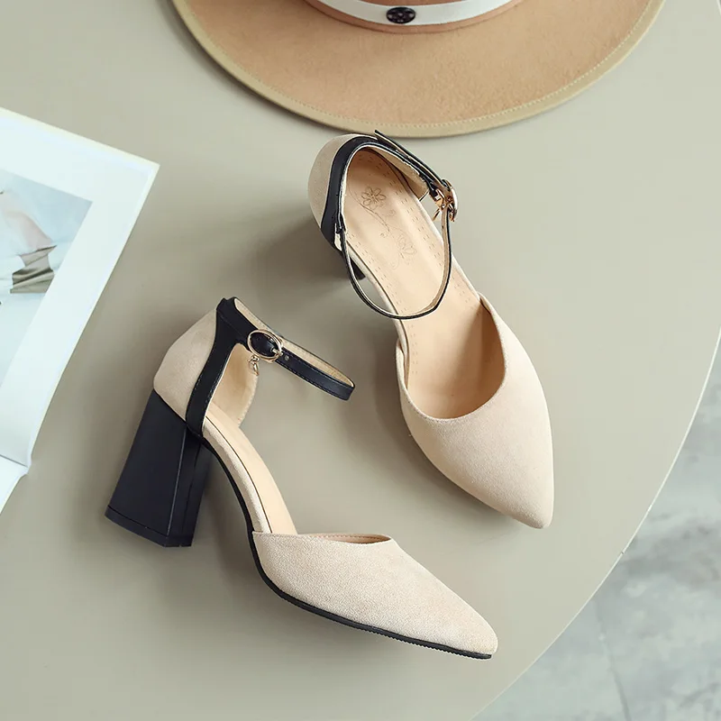ZawsThia/; chaussures femme; женские летние туфли-лодочки с ремешком вокруг щиколотки на высоком квадратном каблуке, украшенные жемчугом; женские босоножки; sandalias mujer; Размеры 33-46 - Цвет: Beige