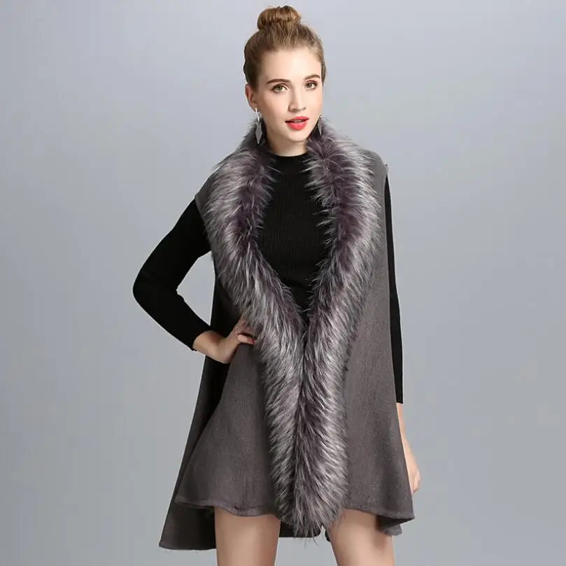 2019 Europe autumn winter Knitted vest women fashion Faux fox fur collar knit cardigan sleeveless Cardigan shawl coat w699 |