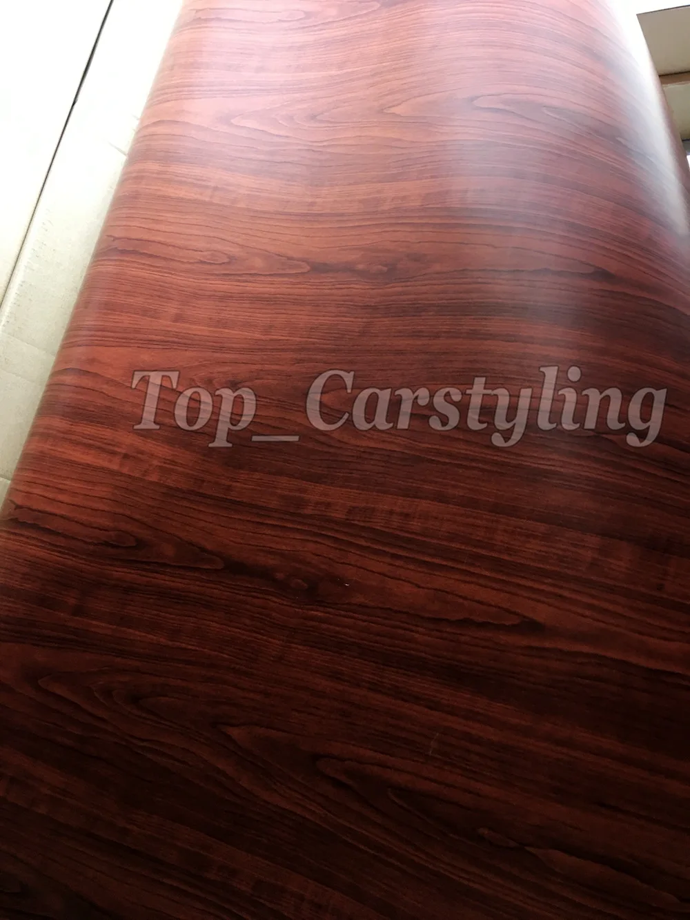 Темно коричневая текстурированная виниловая пленка из древесного зерна pellicola