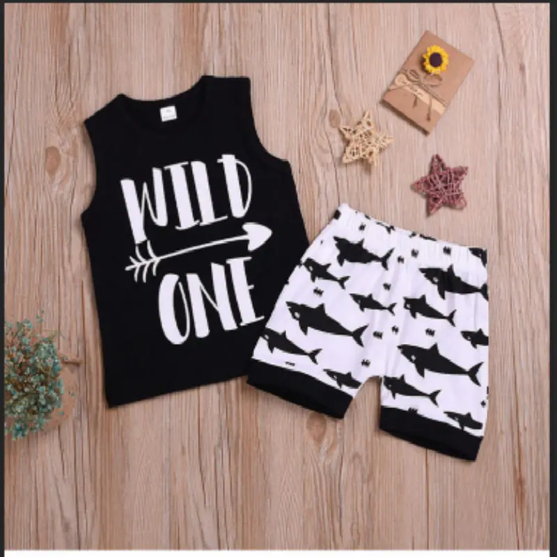 Жилет с буквенным принтом для маленьких мальчиков топы шорты героями