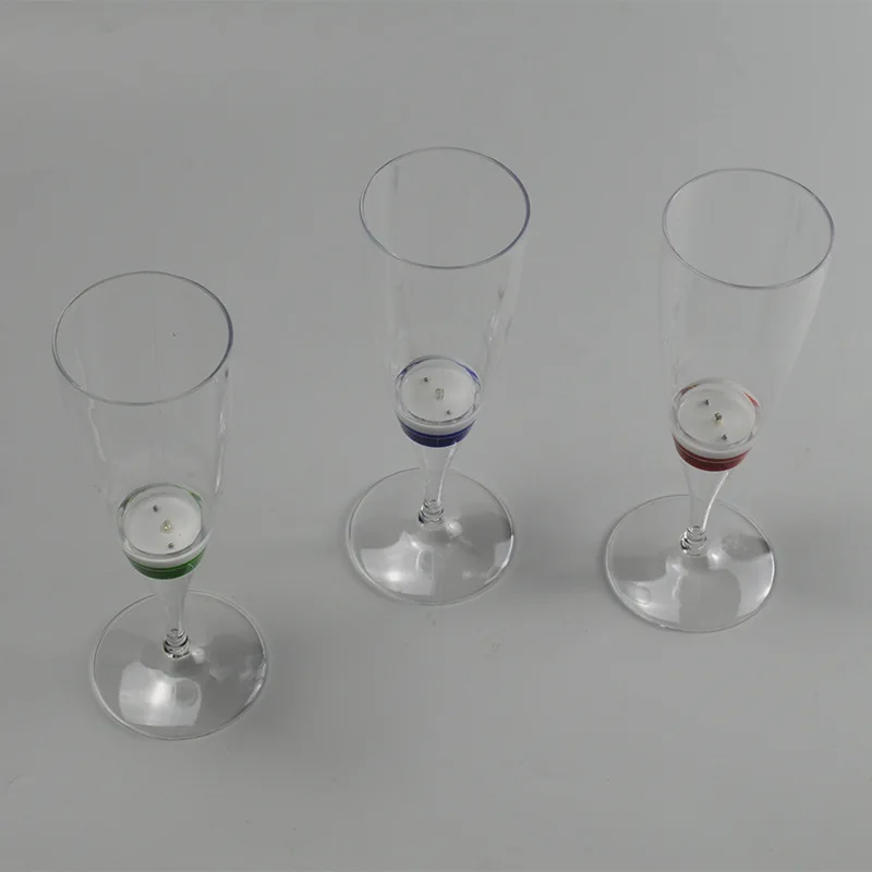 6 штук бокала шампанского светящиеся подарки LED вода и вспышка