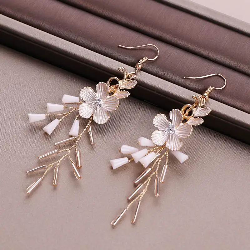 

Bride Jewelry Set European and American Crystal Bride Headdress Handwoven Flower Hair Ornament Earrings Luxury Marriage Jewelry
