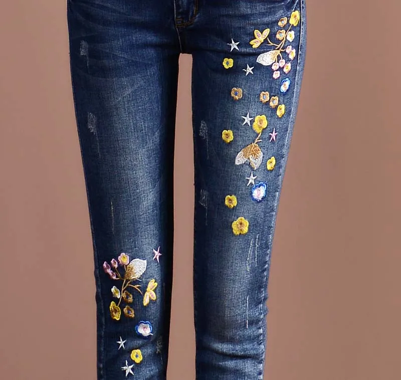 Плюс Размеры Для женщин с цветочной вышивкой зауженные джинсы весна лето дамы