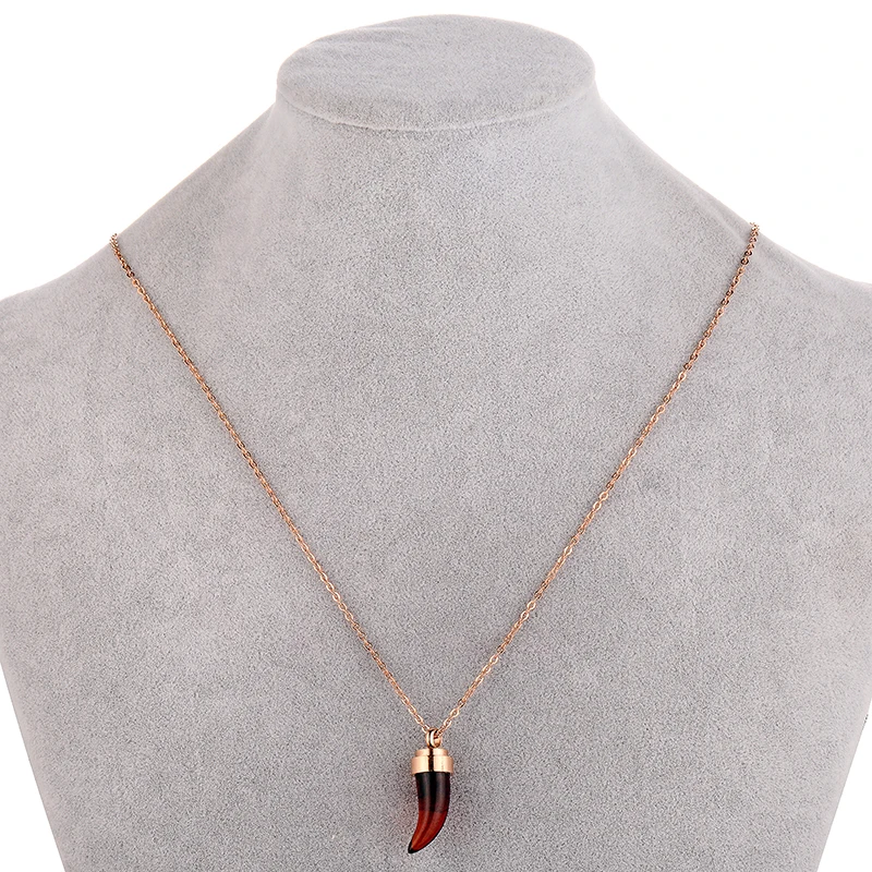 Нержавеющая сталь розовое золото Цвет Цепочки и ожерелья Красная резина бык