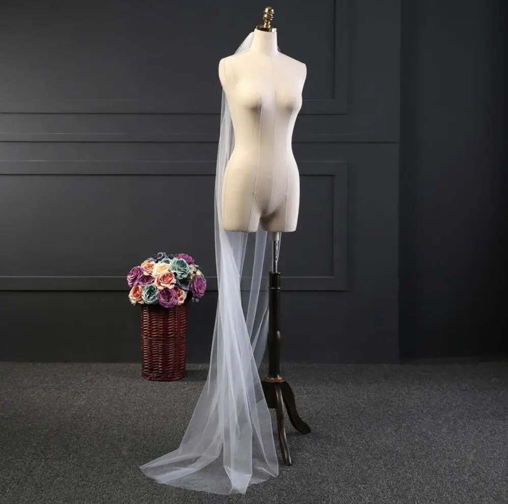 2018 дешевые 2 м Обрезанные края Белые Длинные Свадебные вуали один слой дешевый