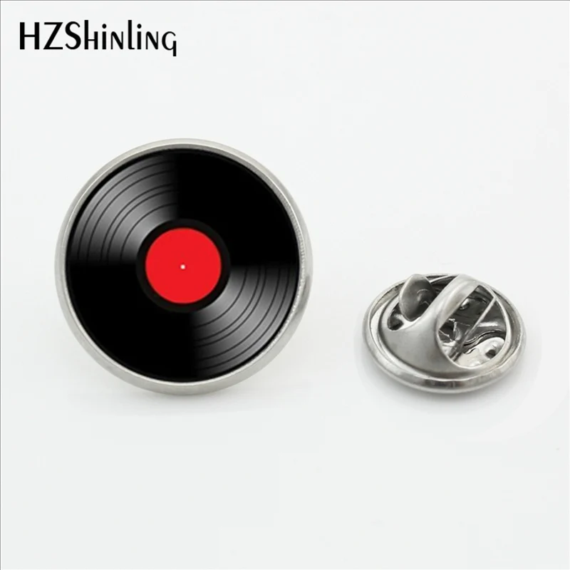 2017 New Design Vinyl Record Collar Pin Brooch Round CD Pin Metal DJ Brooch Pins Glass Cabochon Stainless Steel Lapel Pins