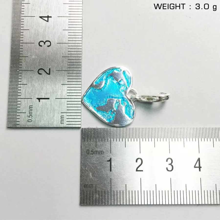 Женский очаровательный браслет чокер серебряного цвета с голубым шариком и