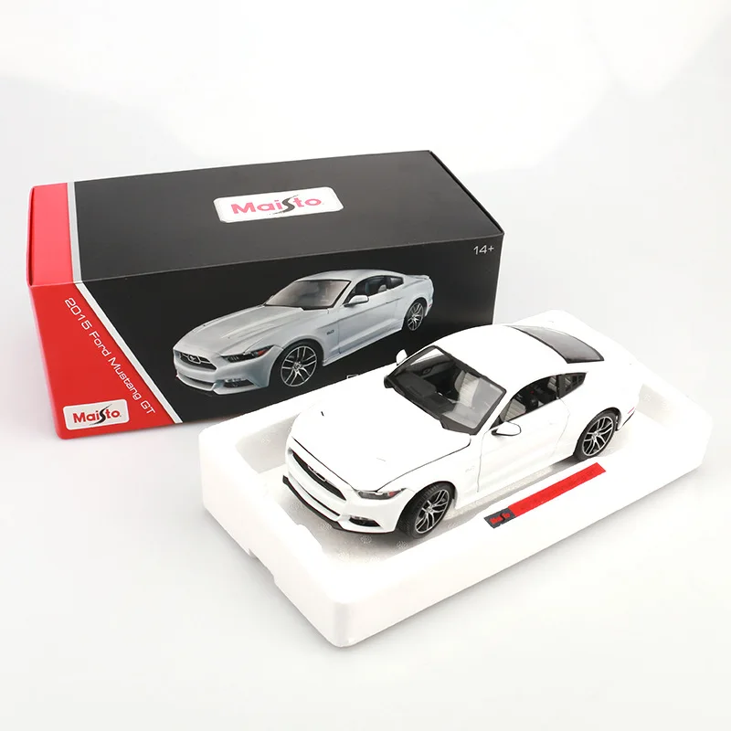 1:18 Scale Diecast Metal Car Model Toys For Ford Mustang Sports With Steering Wheel Control Original Box |
