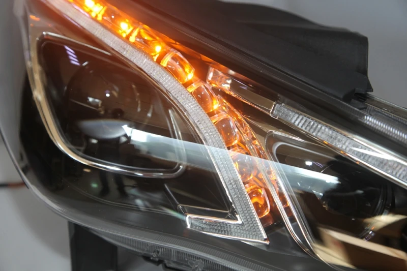 Для hyundai Sonata светодиодные передние фары год с Bi-xenon проектор Объектив с дневными ходовыми огнями DRL